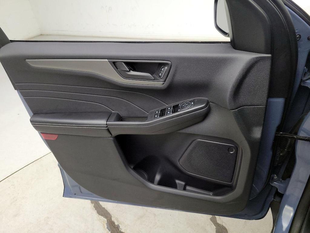 used 2024 Ford Escape car, priced at $21,998