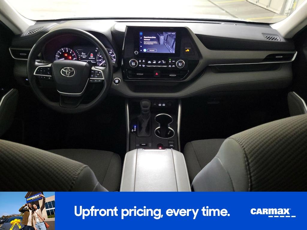 used 2023 Toyota Highlander car, priced at $28,998