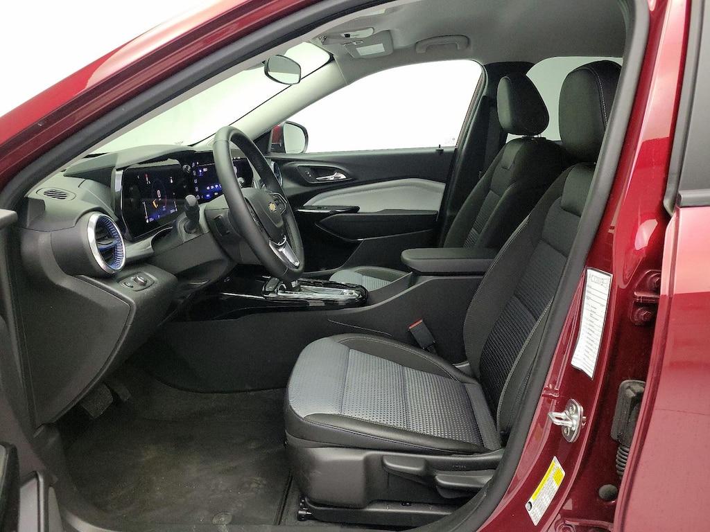 used 2025 Chevrolet Trax car, priced at $22,998