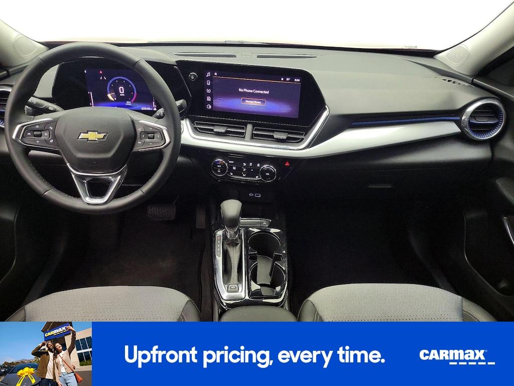 used 2025 Chevrolet Trax car, priced at $22,998
