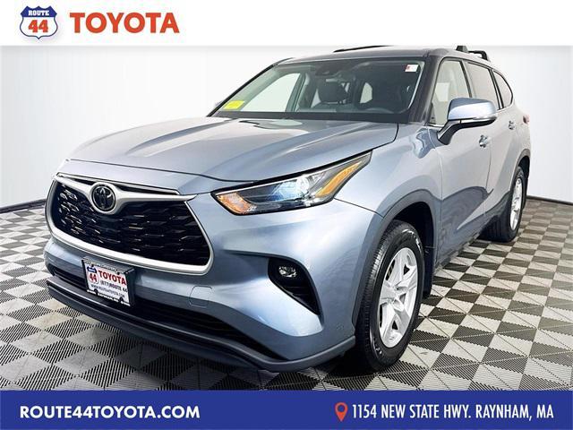 used 2022 Toyota Highlander car, priced at $32,544