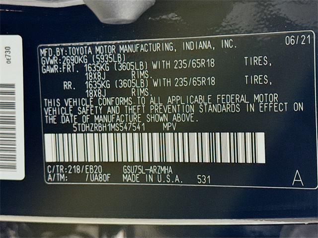 used 2021 Toyota Highlander car, priced at $33,044