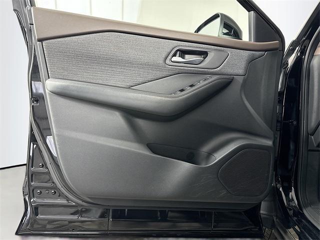 used 2023 Nissan Rogue car, priced at $19,344