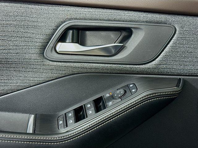 used 2023 Nissan Rogue car, priced at $21,144