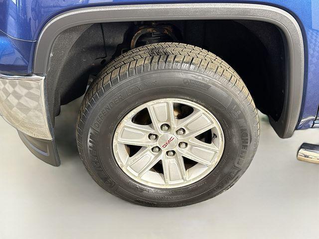 used 2015 GMC Sierra 1500 car, priced at $21,044