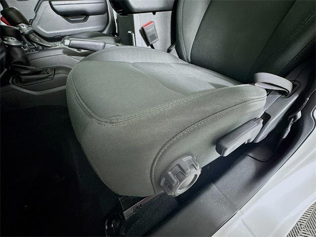 used 2021 Jeep Wrangler Unlimited car, priced at $25,544