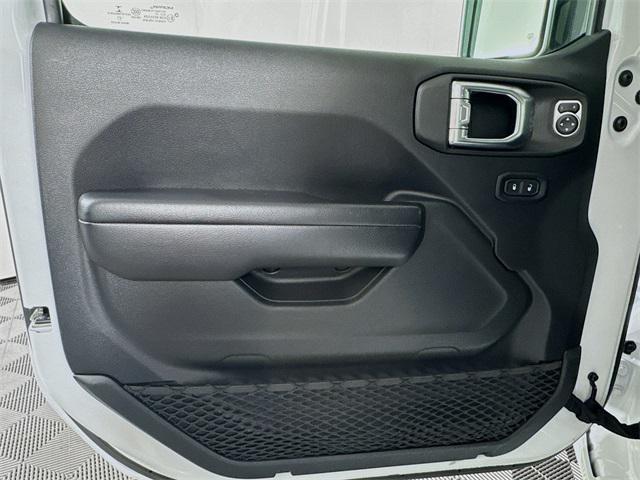 used 2021 Jeep Wrangler Unlimited car, priced at $25,544