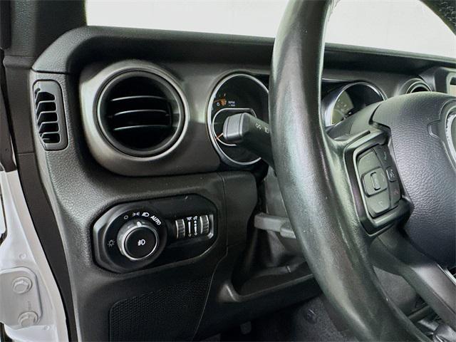 used 2021 Jeep Wrangler Unlimited car, priced at $25,544