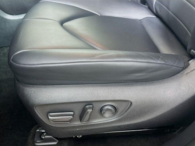 used 2024 Toyota Highlander car, priced at $43,239