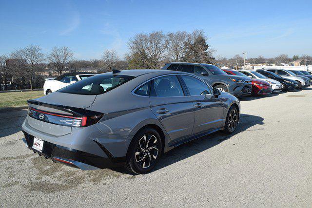 used 2025 Hyundai Sonata car, priced at $23,680