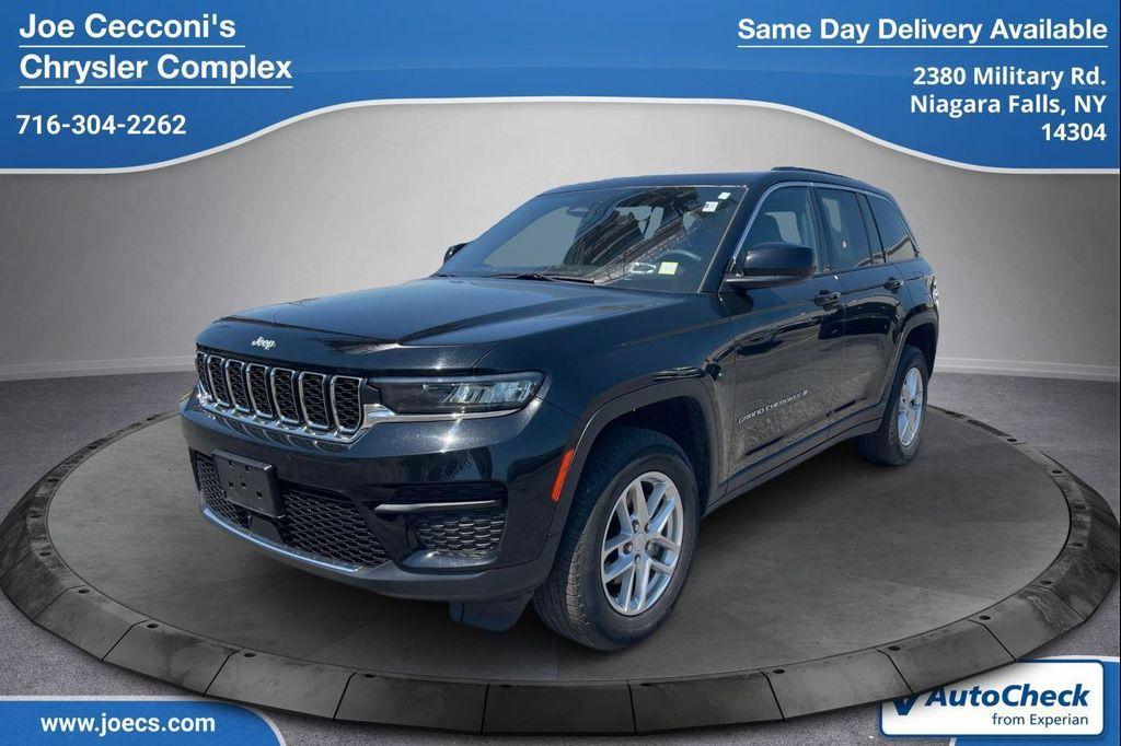 used 2024 Jeep Grand Cherokee car, priced at $32,000