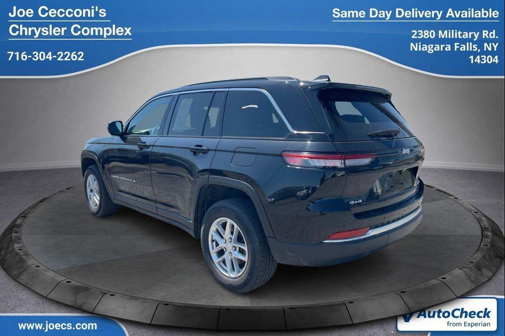 used 2024 Jeep Grand Cherokee car, priced at $32,000