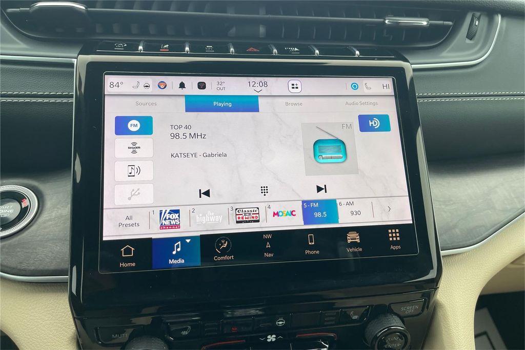 used 2024 Jeep Grand Cherokee L car, priced at $36,500