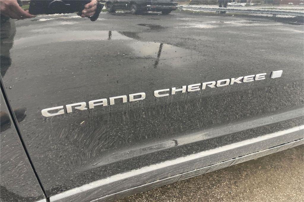 used 2023 Jeep Grand Cherokee car, priced at $33,000
