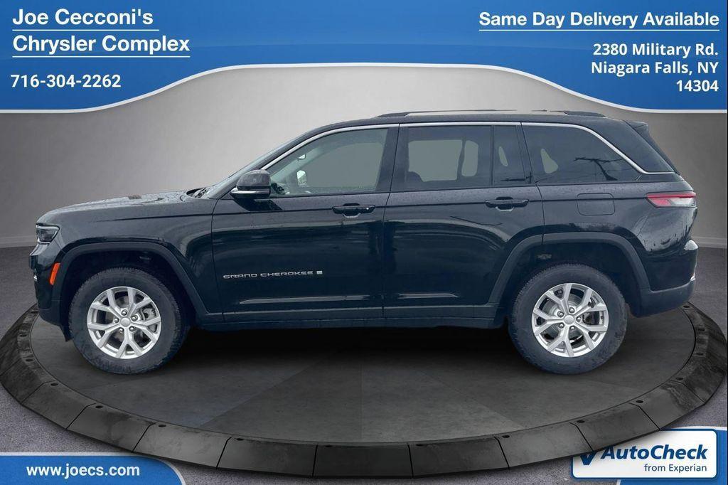 used 2023 Jeep Grand Cherokee car, priced at $33,000