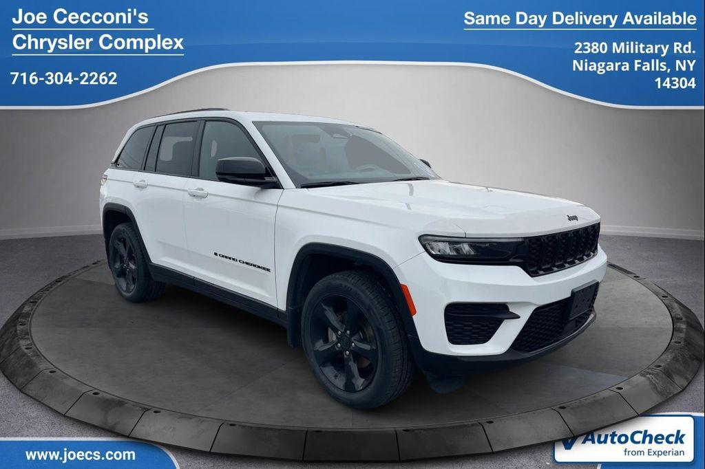 used 2023 Jeep Grand Cherokee car, priced at $31,000