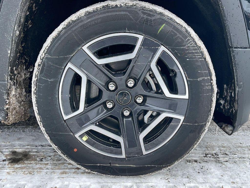 new 2026 Jeep Cherokee car, priced at $43,310