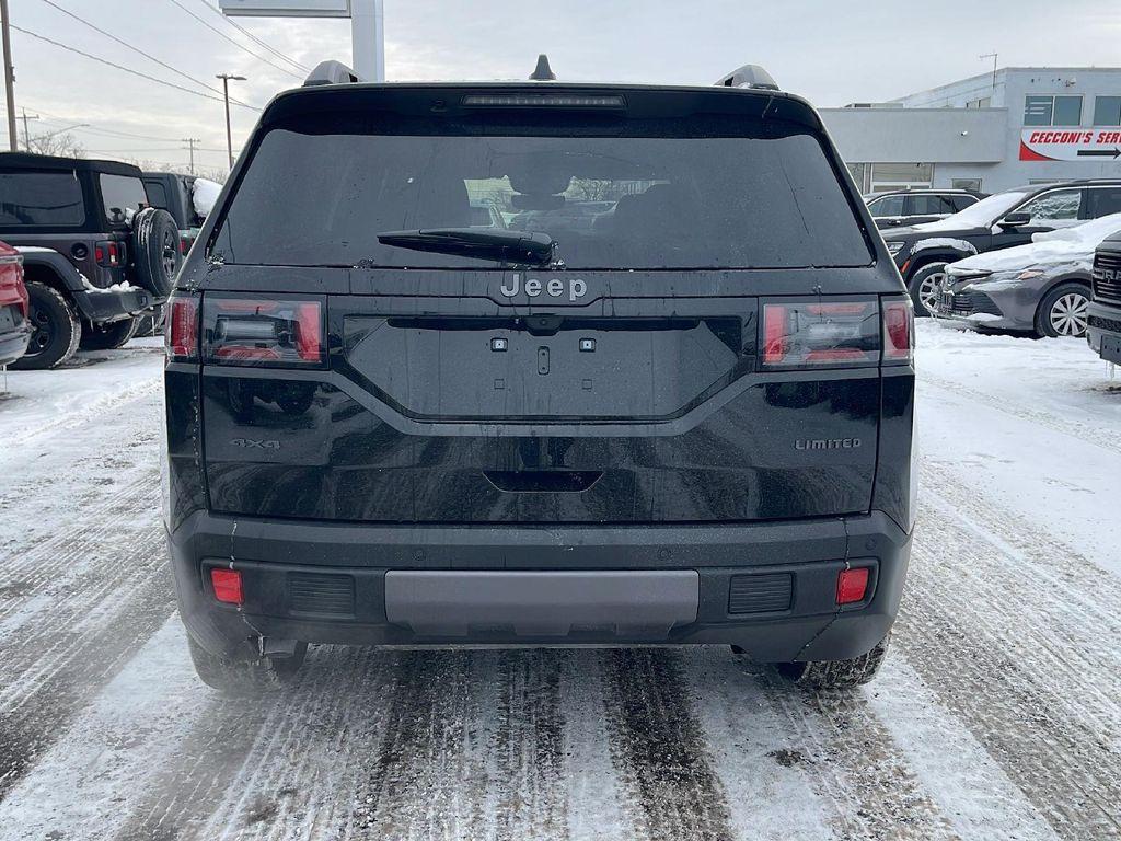 new 2026 Jeep Cherokee car, priced at $43,310