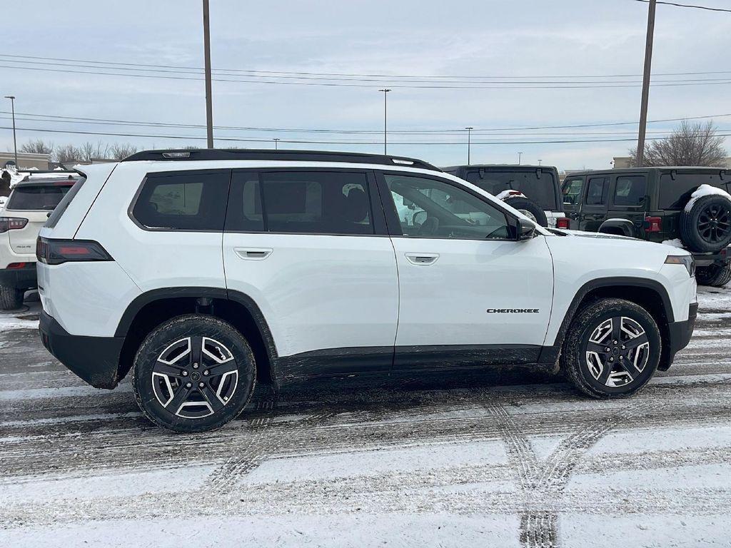 new 2026 Jeep Cherokee car, priced at $42,715