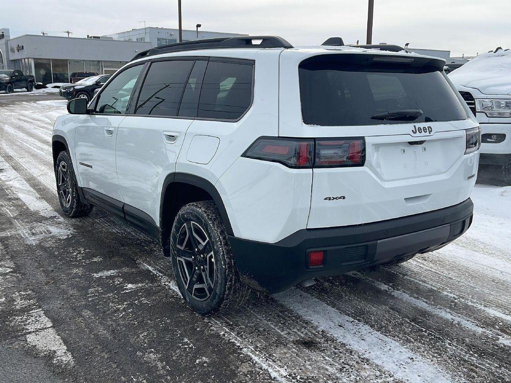 new 2026 Jeep Cherokee car, priced at $42,715