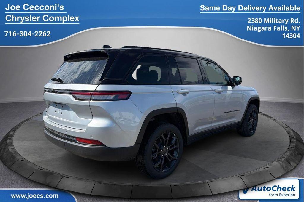 new 2025 Jeep Grand Cherokee car, priced at $47,985