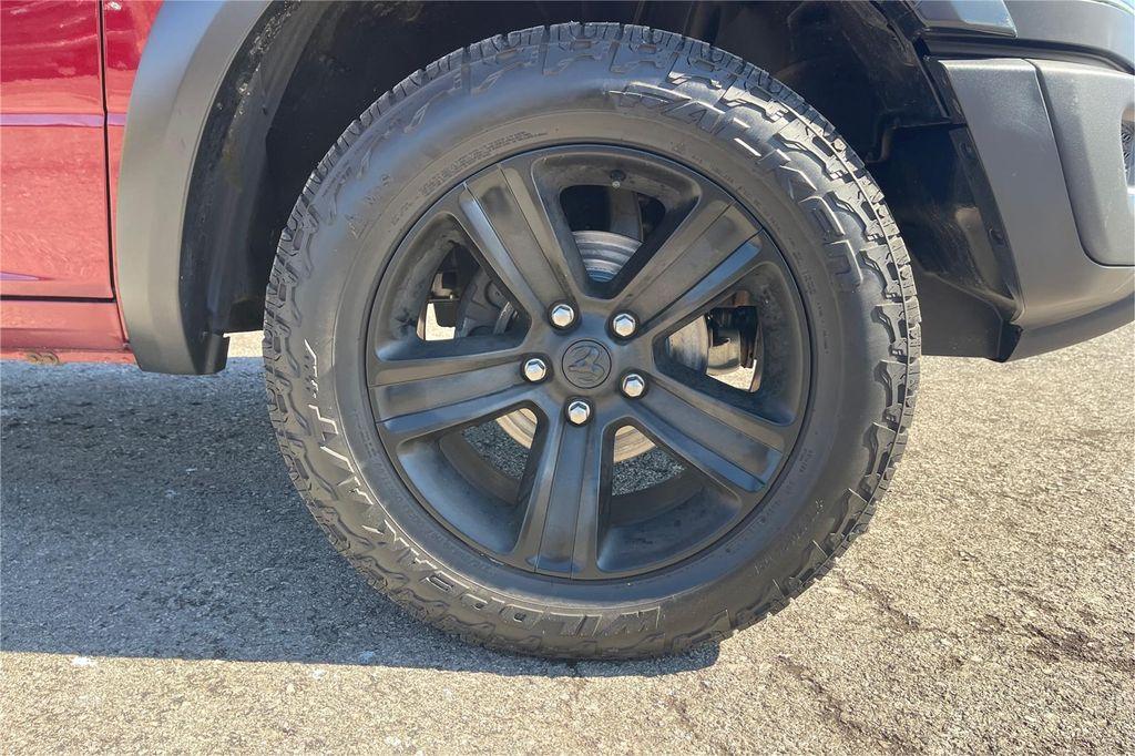 used 2021 Ram 1500 Classic car, priced at $25,000