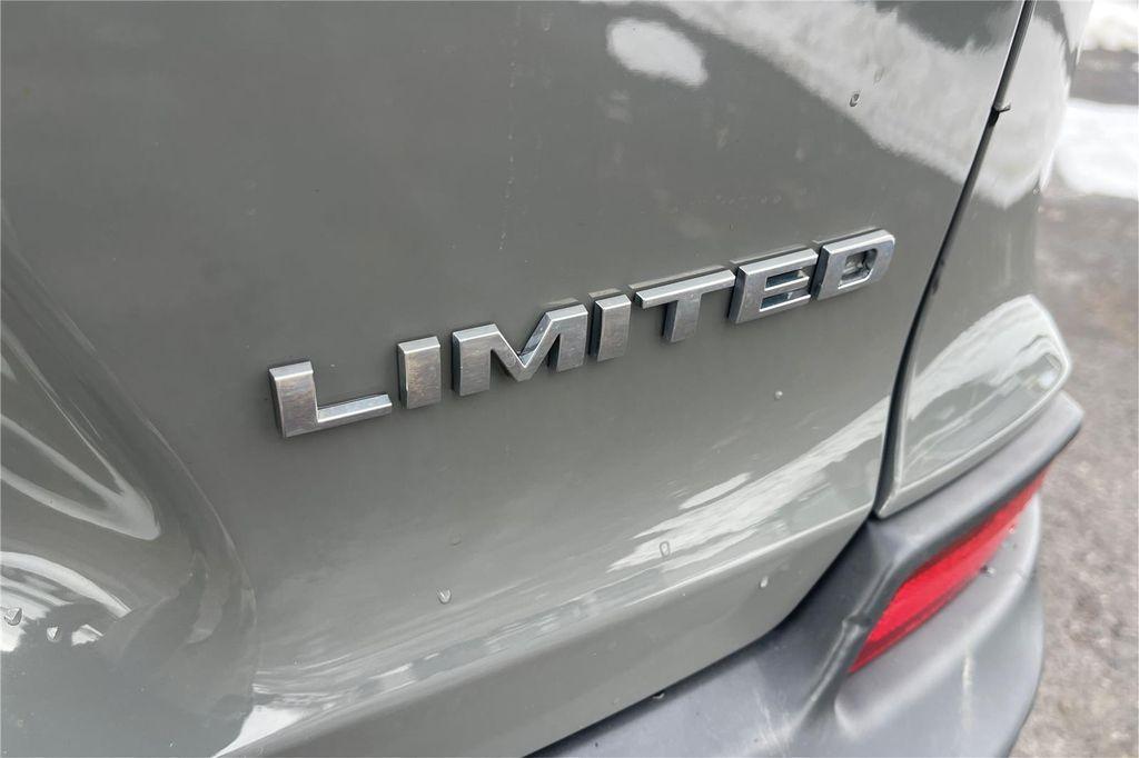 used 2019 Jeep Cherokee car, priced at $17,000