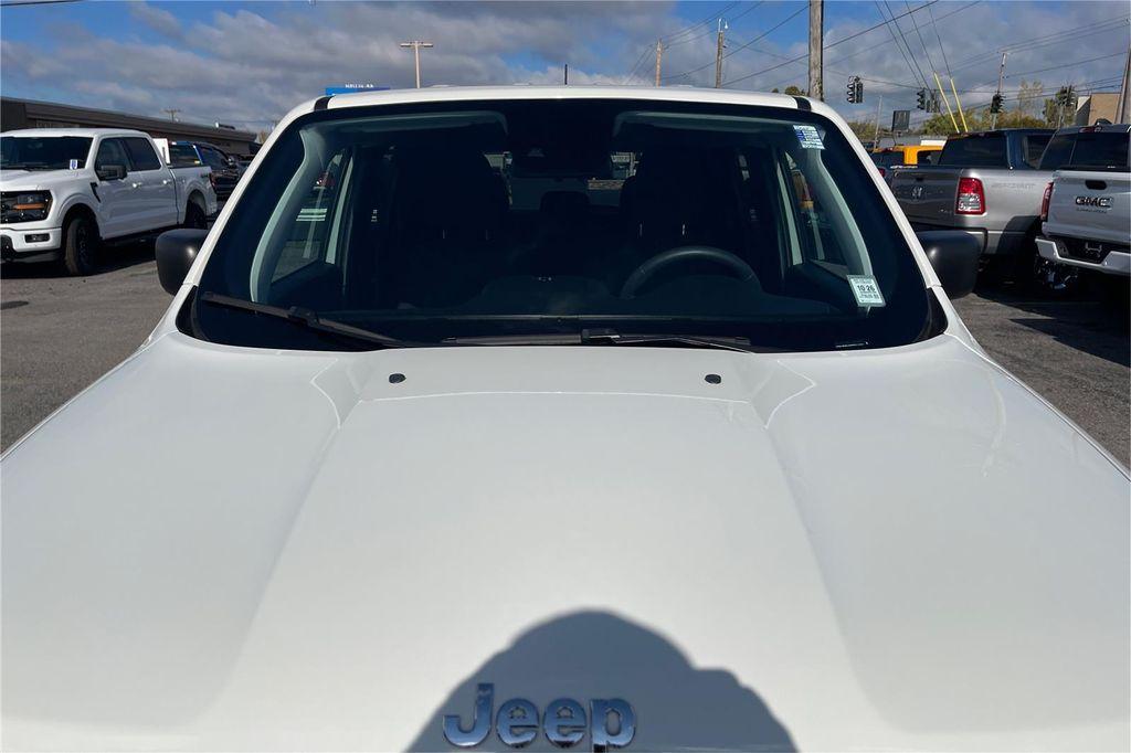 used 2023 Jeep Renegade car, priced at $19,000