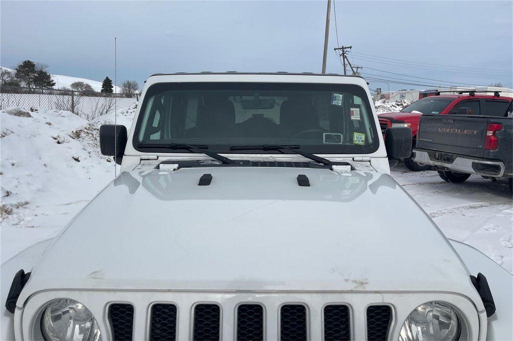 used 2022 Jeep Wrangler Unlimited car, priced at $38,000