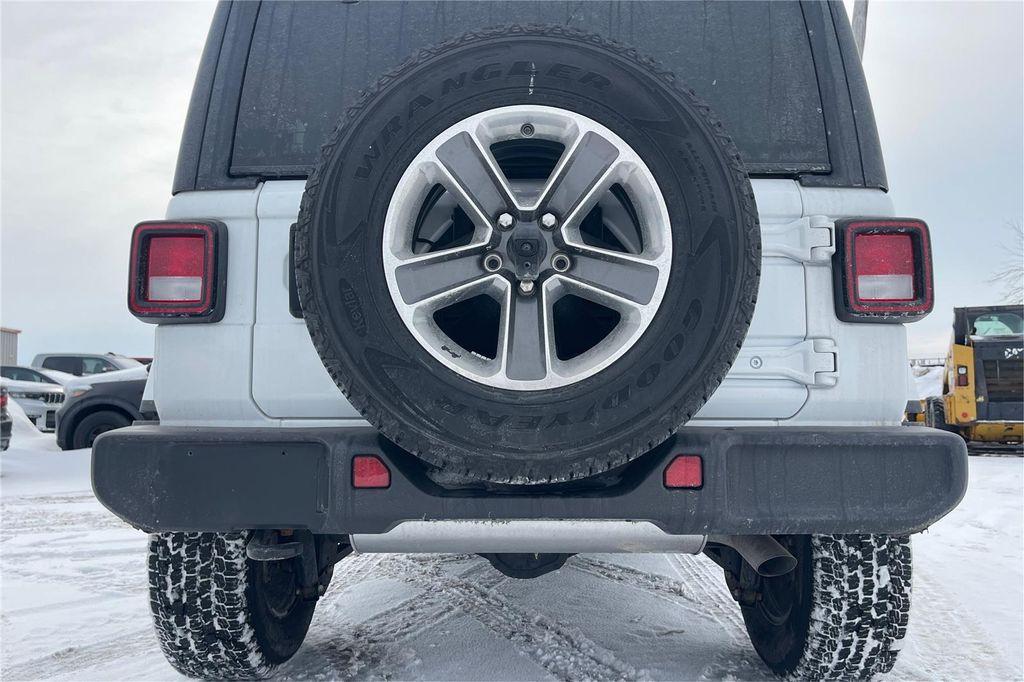 used 2022 Jeep Wrangler Unlimited car, priced at $38,000