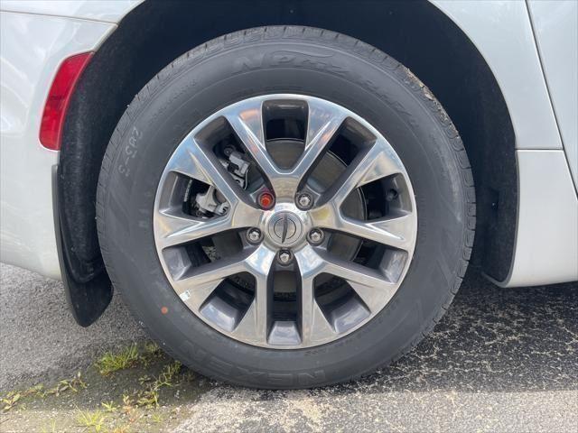 new 2023 Chrysler Pacifica car, priced at $45,500