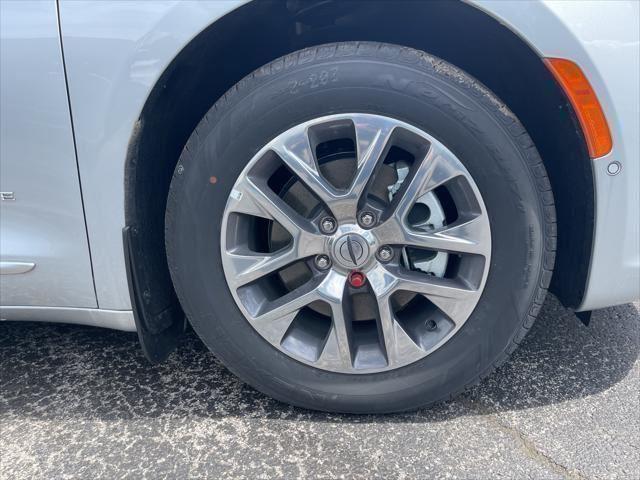 new 2023 Chrysler Pacifica car, priced at $45,500