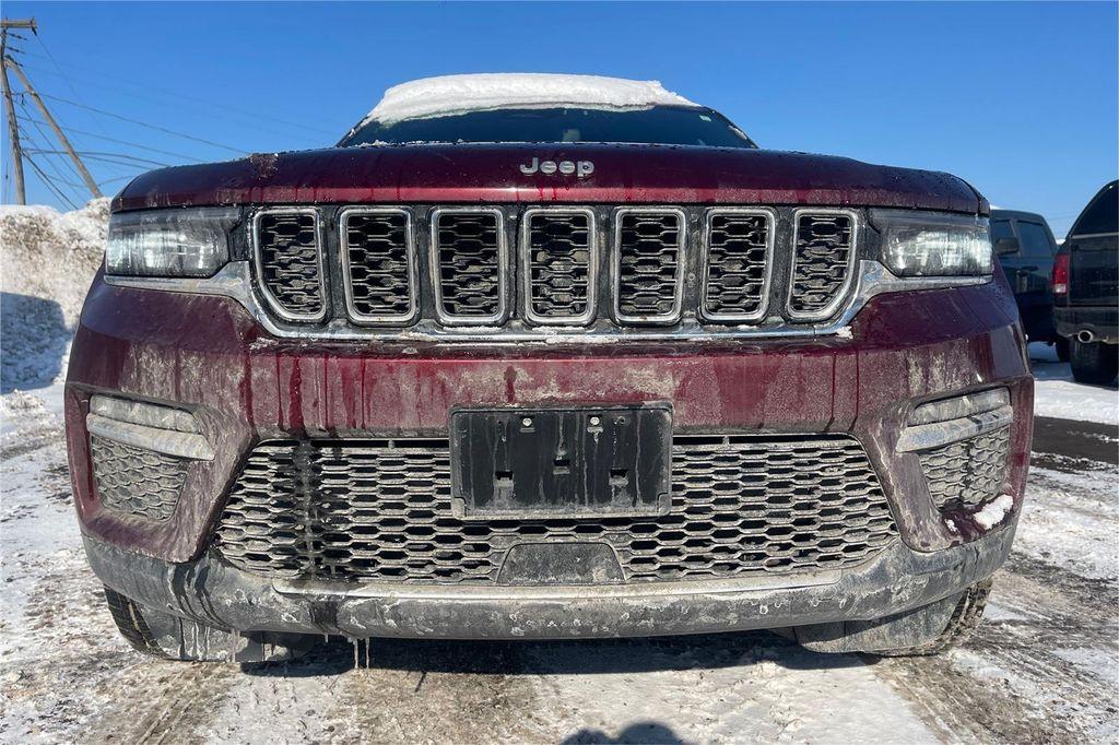 used 2024 Jeep Grand Cherokee car, priced at $35,500