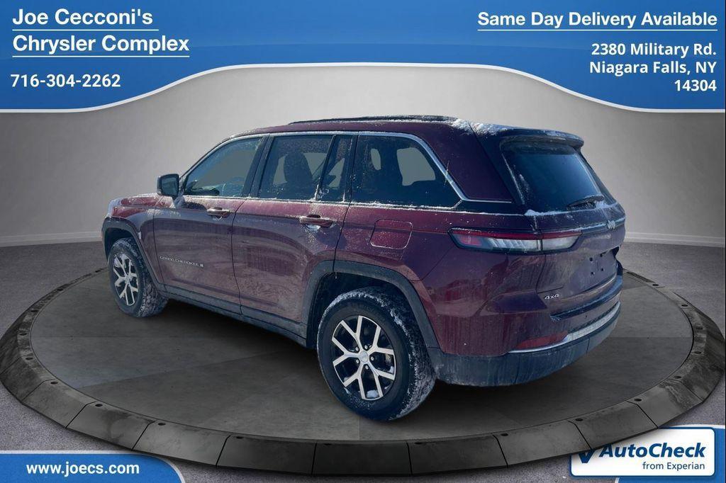 used 2024 Jeep Grand Cherokee car, priced at $35,500