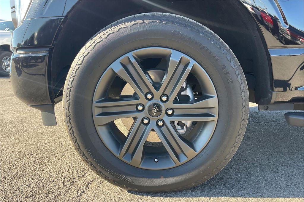 used 2022 Ford F-150 car, priced at $39,000