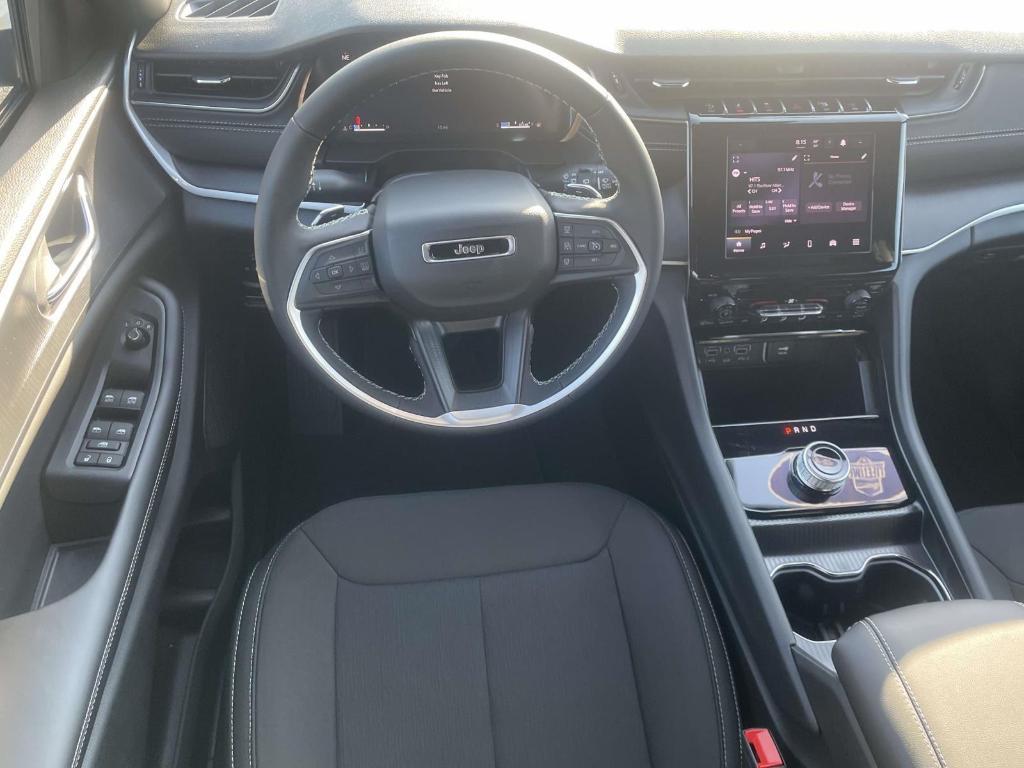 new 2026 Jeep Grand Cherokee L car, priced at $35,613
