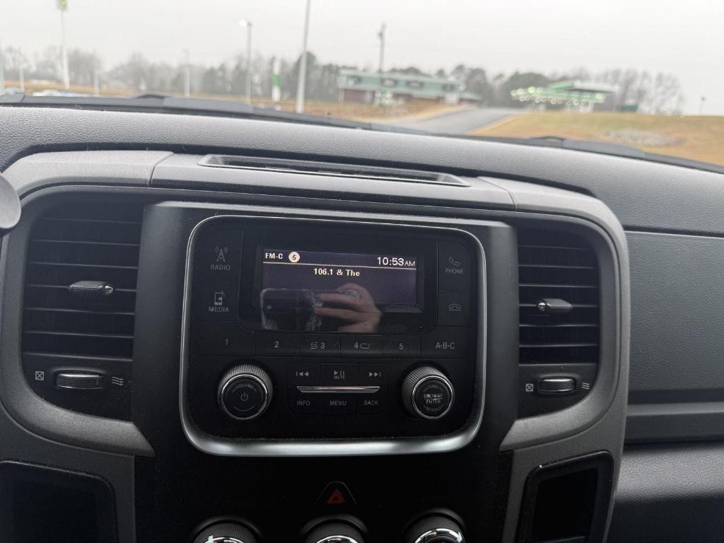 used 2018 Ram 2500 car, priced at $25,000