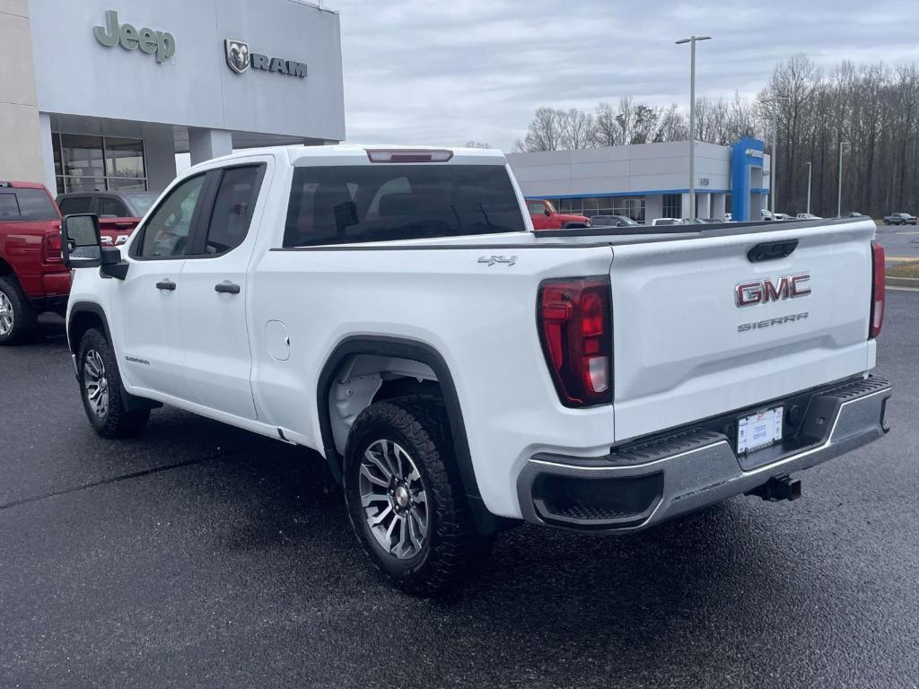 used 2023 GMC Sierra 1500 car, priced at $35,800