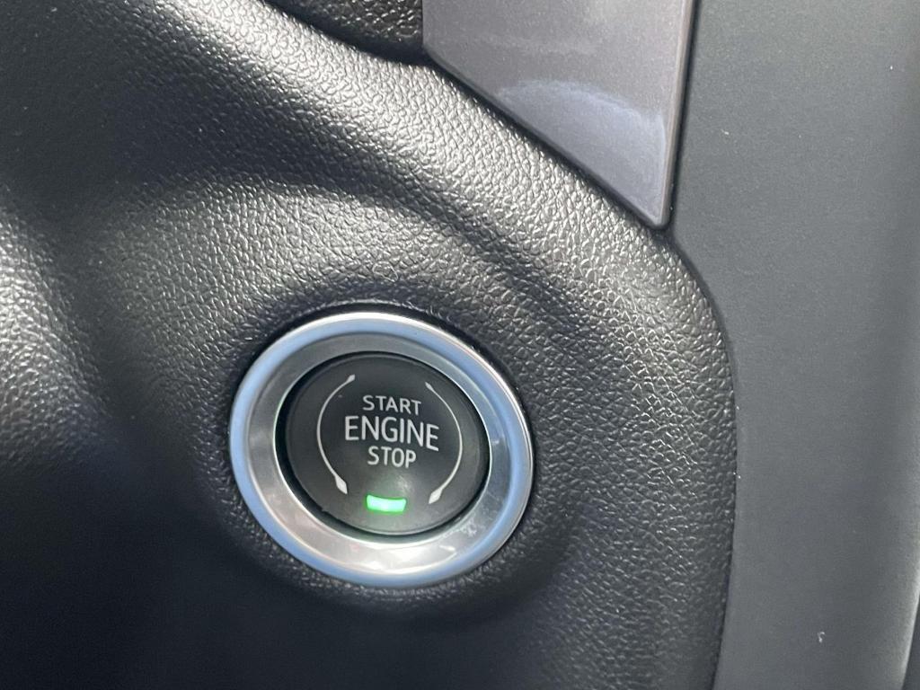 used 2023 GMC Sierra 1500 car, priced at $35,800