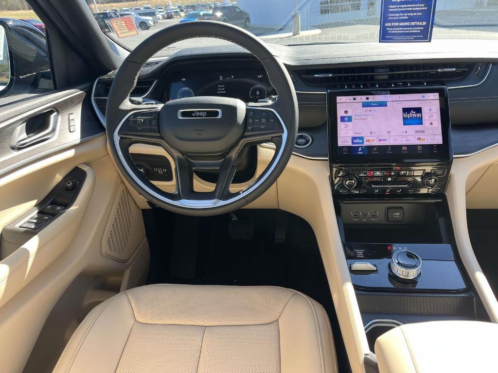 new 2025 Jeep Grand Cherokee L car, priced at $50,263