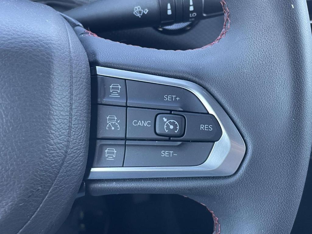 used 2025 Jeep Compass car, priced at $27,200