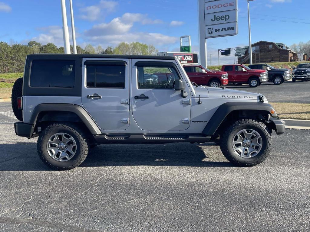 used 2013 Jeep Wrangler Unlimited car, priced at $16,500