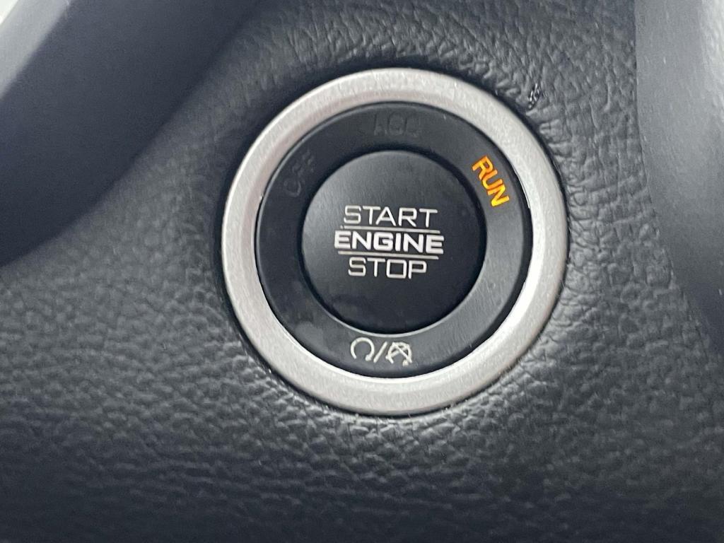 used 2024 Ram 1500 car, priced at $33,000