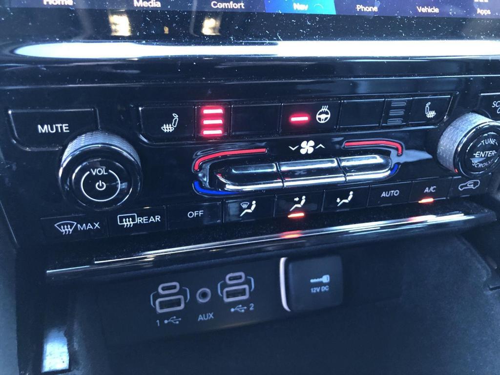 used 2022 Jeep Grand Cherokee car, priced at $27,399