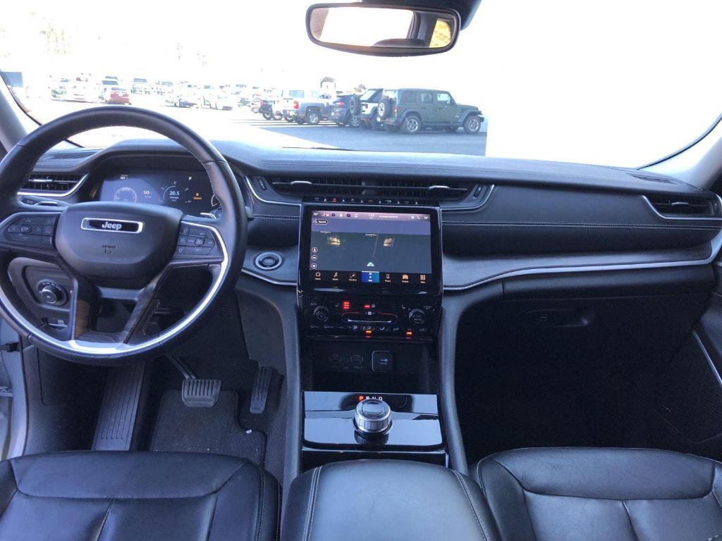 used 2022 Jeep Grand Cherokee car, priced at $27,399