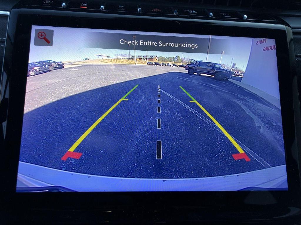 used 2022 Jeep Grand Cherokee car, priced at $27,399