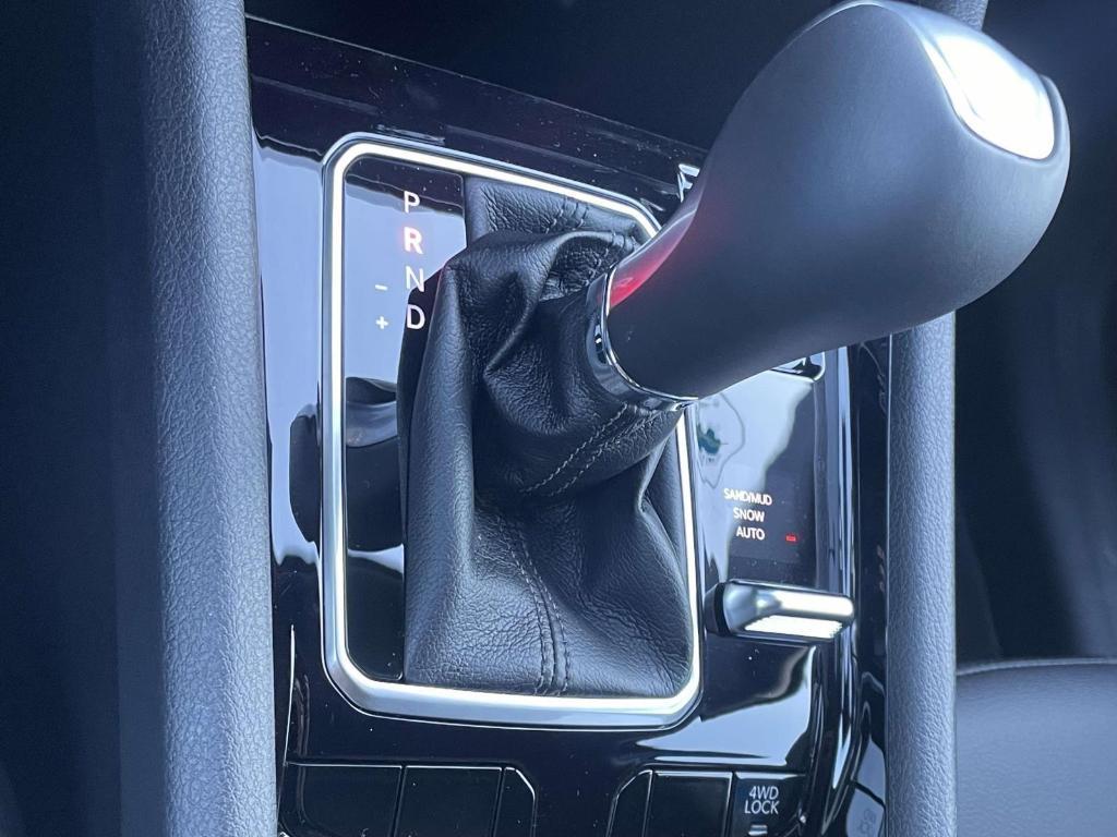 new 2026 Jeep Compass car, priced at $28,683