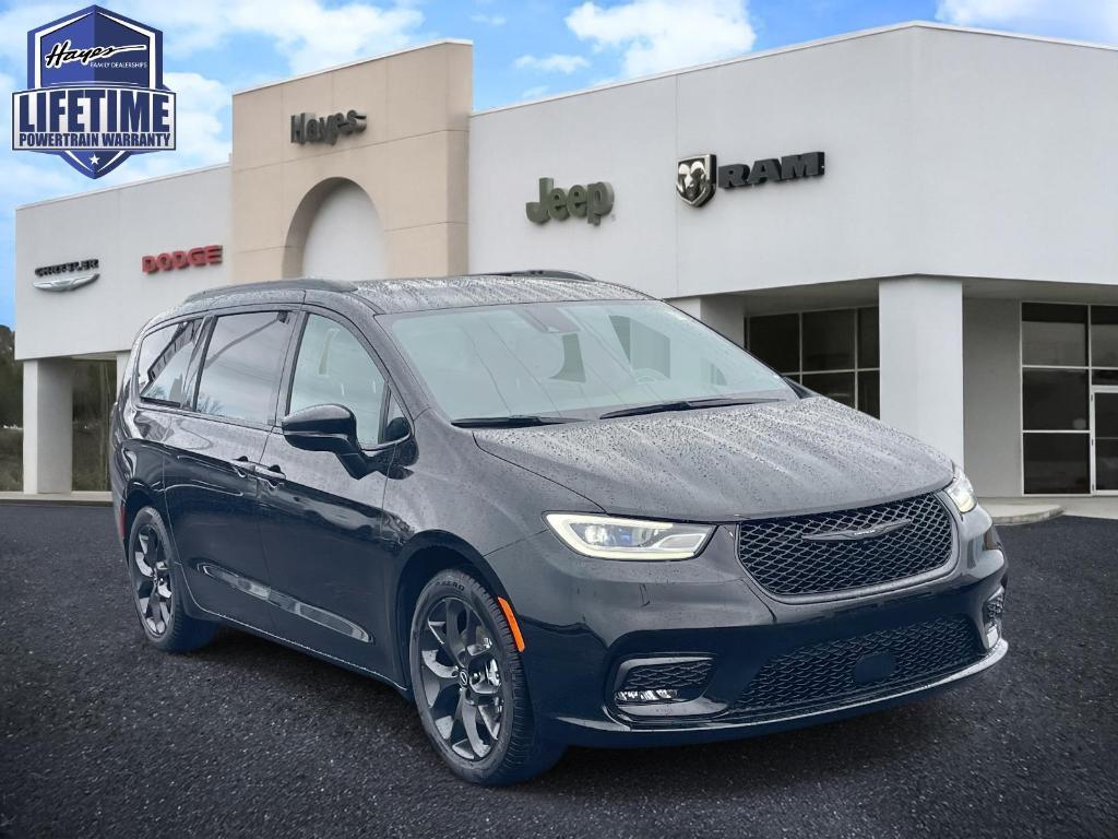 new 2026 Chrysler Pacifica car, priced at $42,883