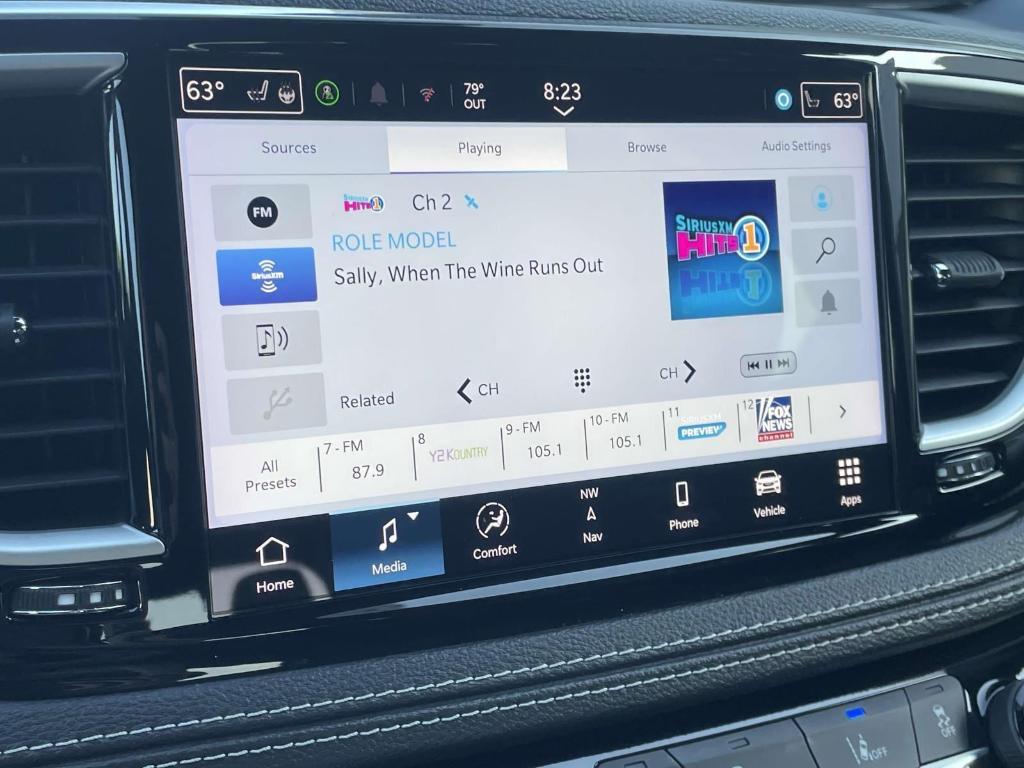 used 2024 Chrysler Pacifica Hybrid car, priced at $25,500