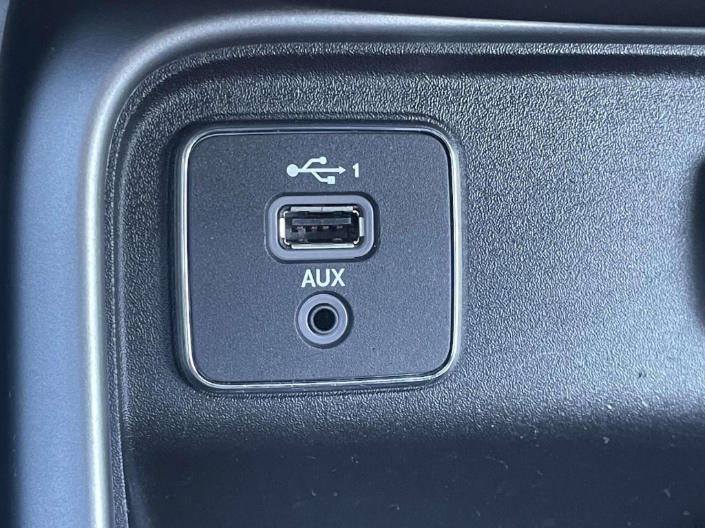 used 2020 Jeep Compass car, priced at $17,500